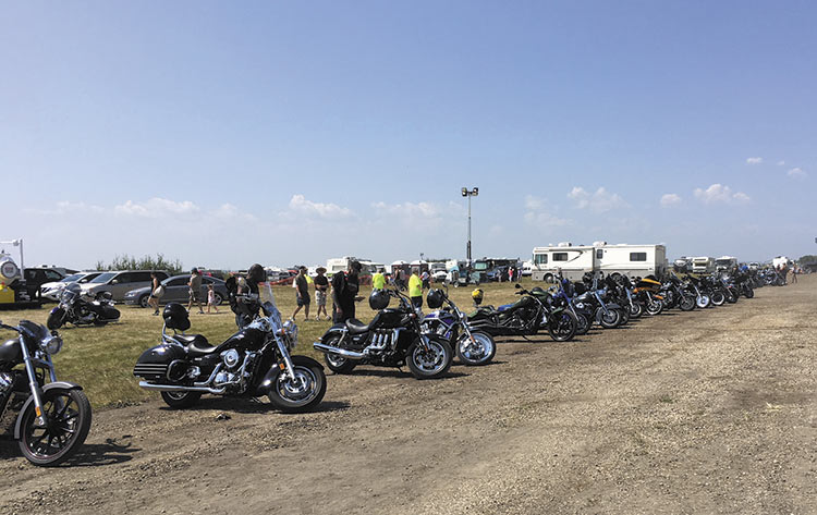 Ride Canada – Airdrie Bikes & Bulls, Rumble on the Runway