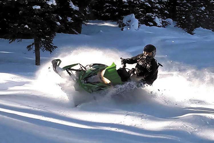 Grand Lake, Colorado: Snowmobiling